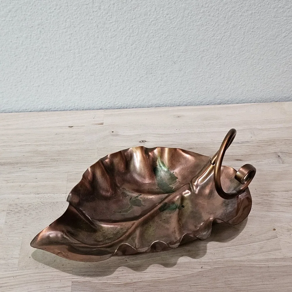 Vintage Gregorian Solid Copper Leaf Dish 6.5